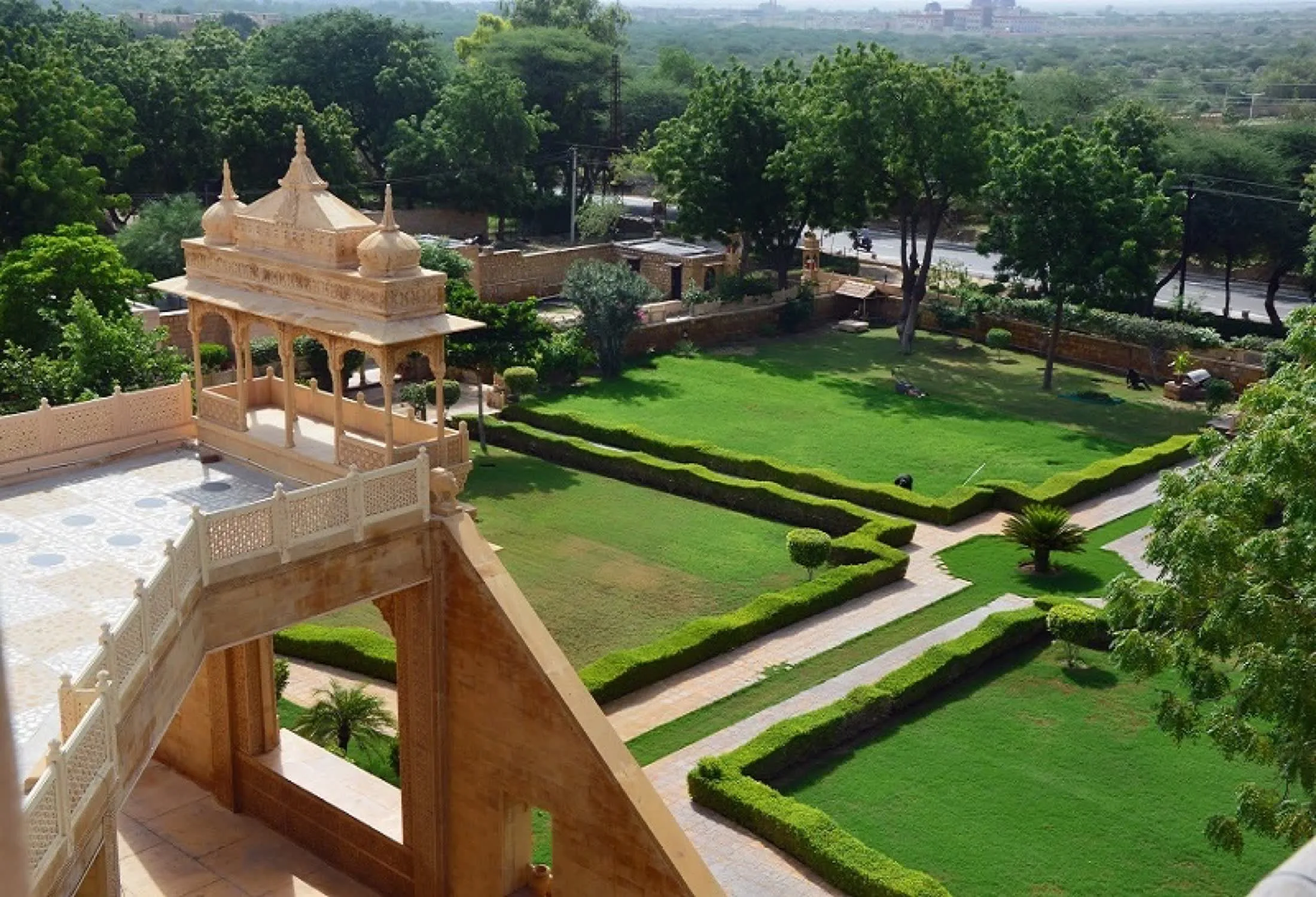 Planning a Destination Wedding in Jaisalmer: Costs, Venues, and Timing